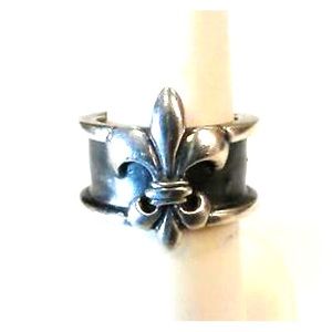 Mignon Faget Classic, Large Fleur de lis Ring•Sz 7